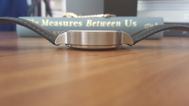 Illustration for article titled The Huawei Watch Is Luxury-Class But a Bit Too Bulky